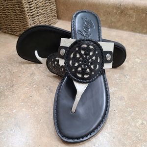 Brighton Alexa Leather Thong Sandals Size 8